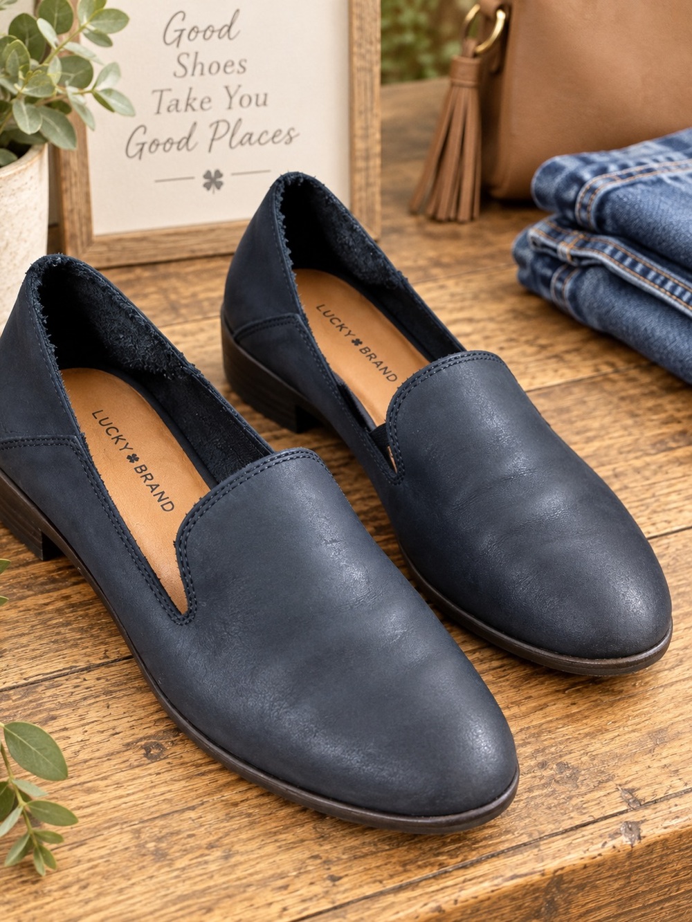 Lucky Brand Navy Leather Slip-On Loafers Flats Low Heel Sz 8